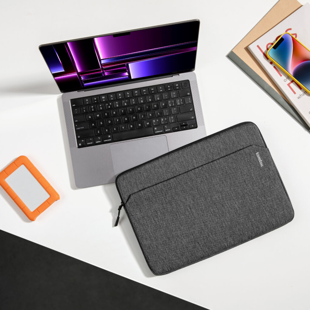 KEISO - tomtoc Light-A18 Slim Laptop Sleeve for 14-inch MacBook